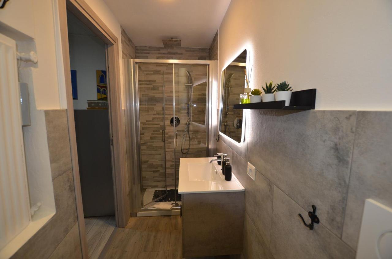 Art Design Apartment - City Center 밀라노 외부 사진